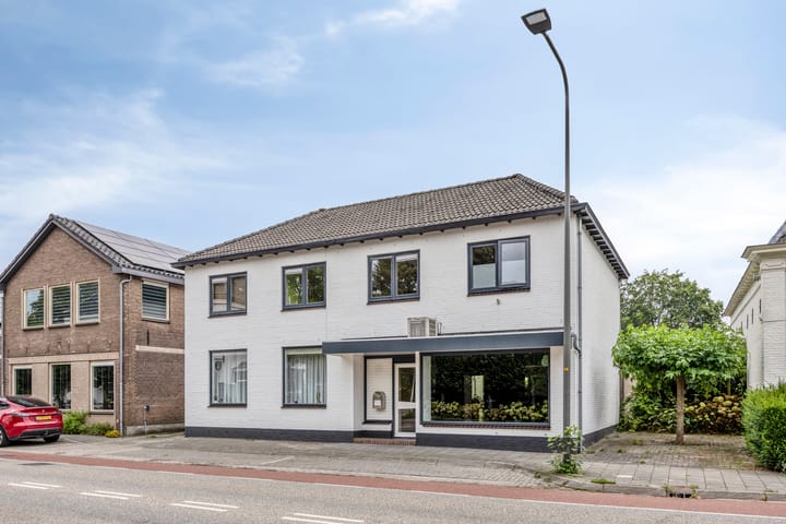 Vrijstaande woning te koop: Hoofdstraat 94, De Steeg