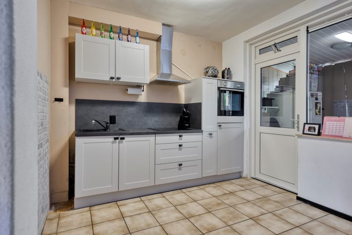 Tussenwoning te koop: Reigerstraat 21, Sittard