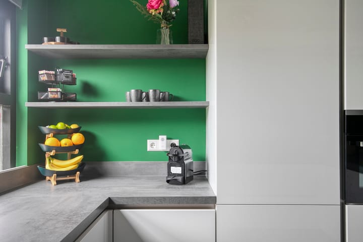 Tussenwoning te koop: Groote Kreek 72, Amersfoort