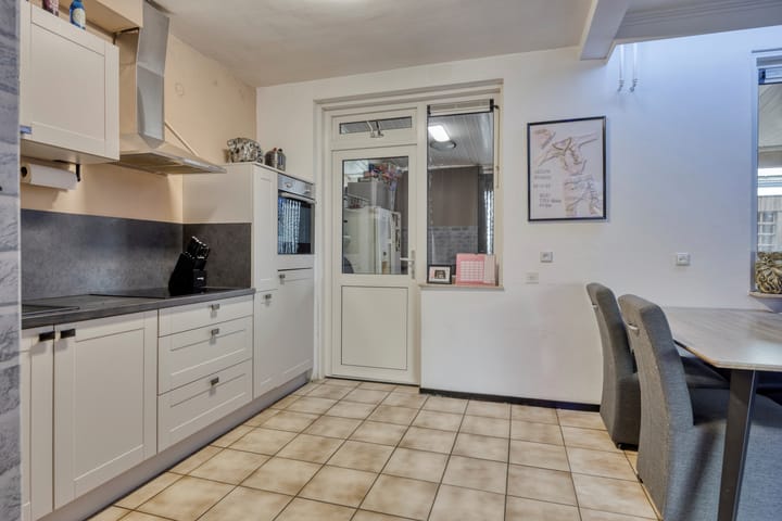 Tussenwoning te koop: Reigerstraat 21, Sittard