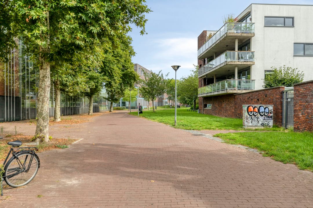 Photo 37 of Croesestraat 77