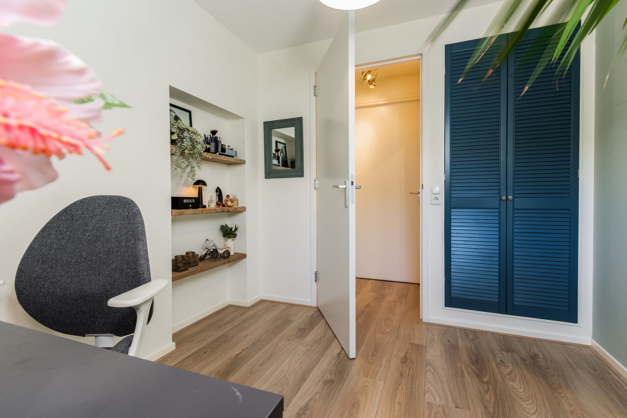 Photo 33 of Dorpsweg 83-B