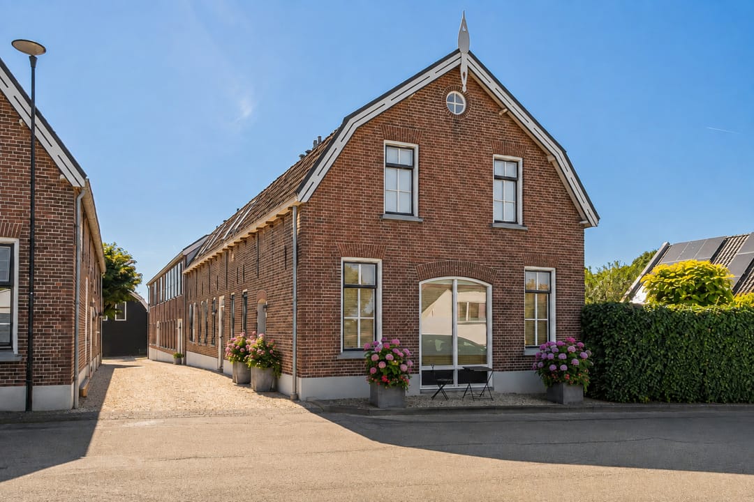 Photo 41 of Dorpsweg 83-B