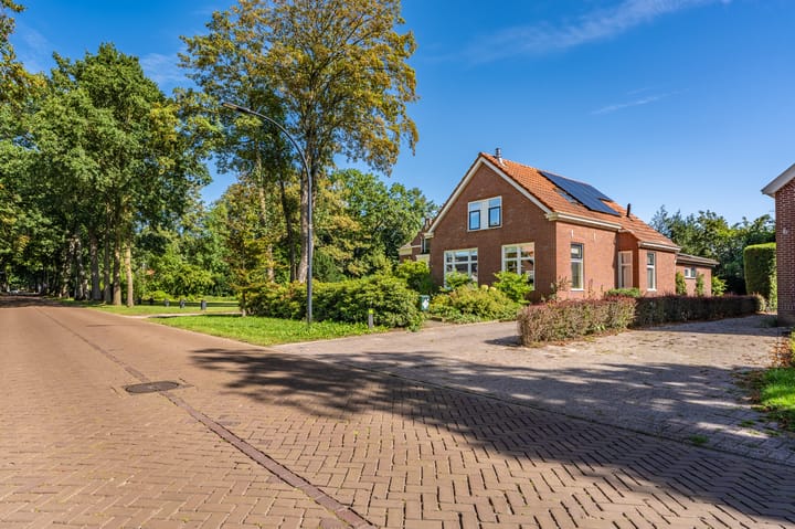Vrijstaande woning te koop: Hoofdweg 118, Bellingwolde