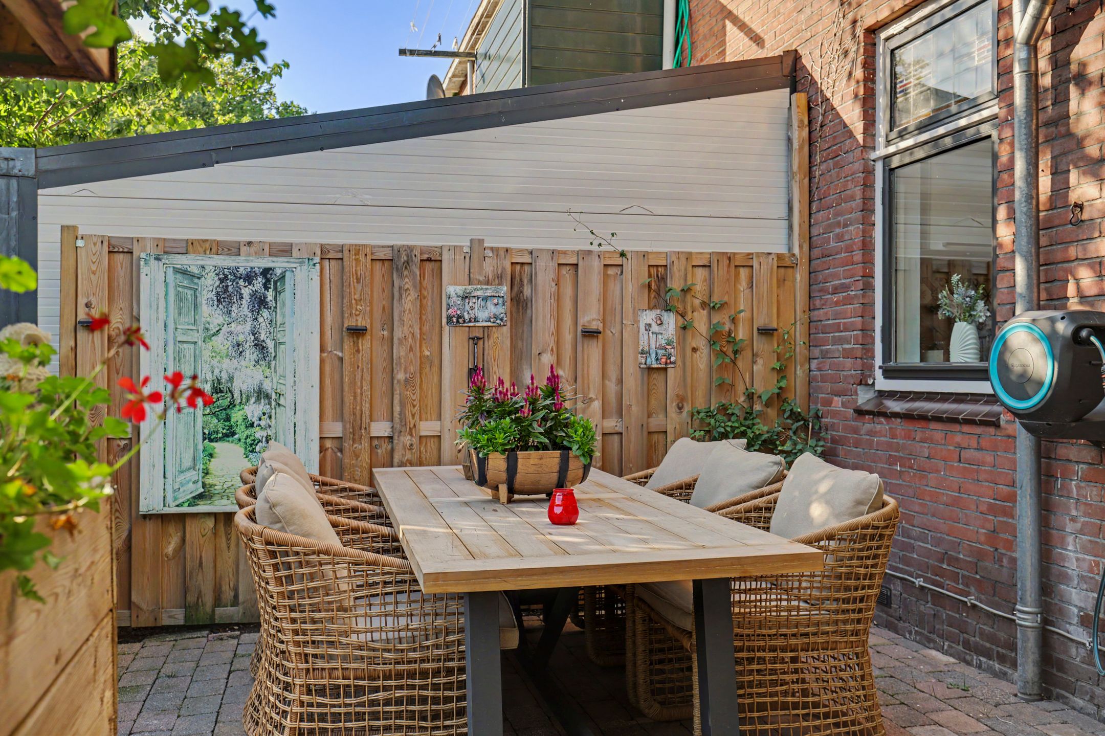 Photo 36 of Camphuijzenstraat 74