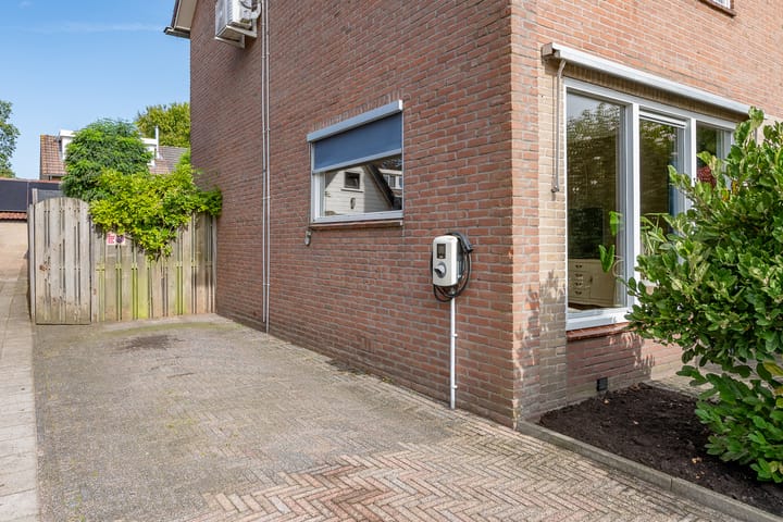 Hoekwoning te koop: Lavastraat 25, 'T Harde