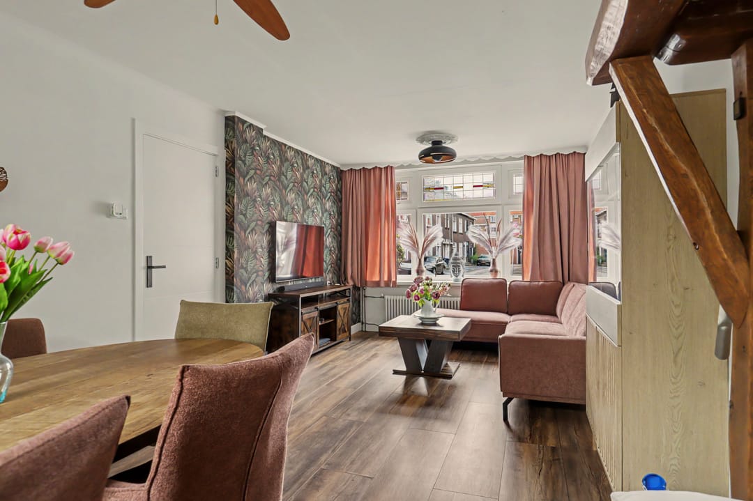 Photo 16 of Camphuijzenstraat 74