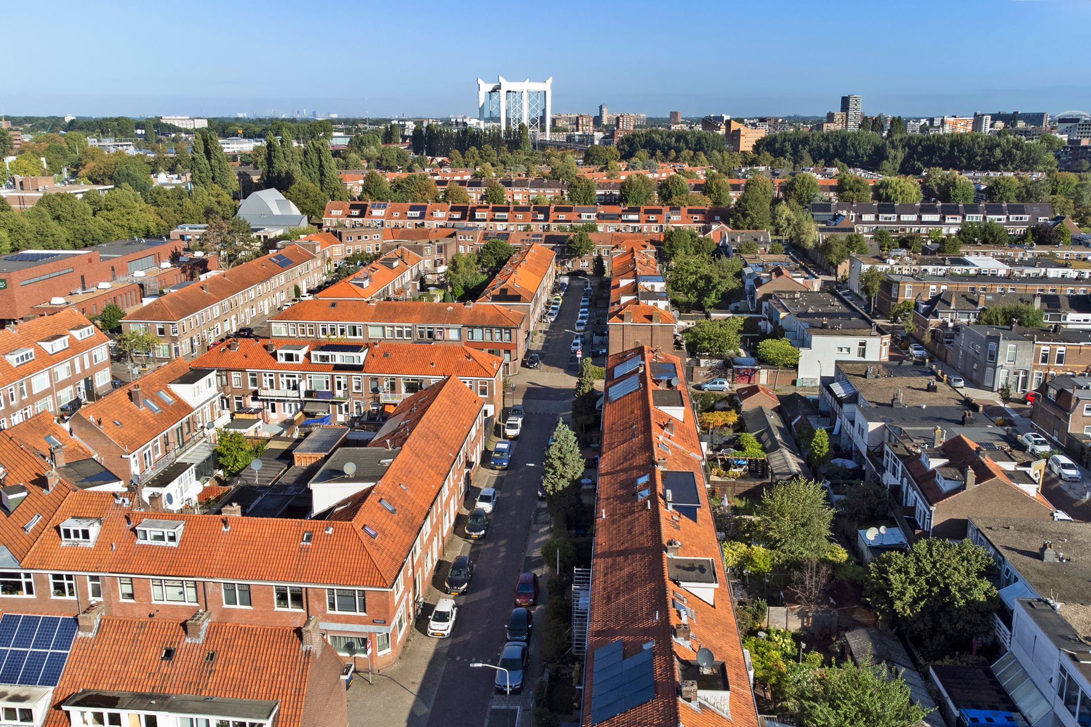 Photo 45 of Camphuijzenstraat 74