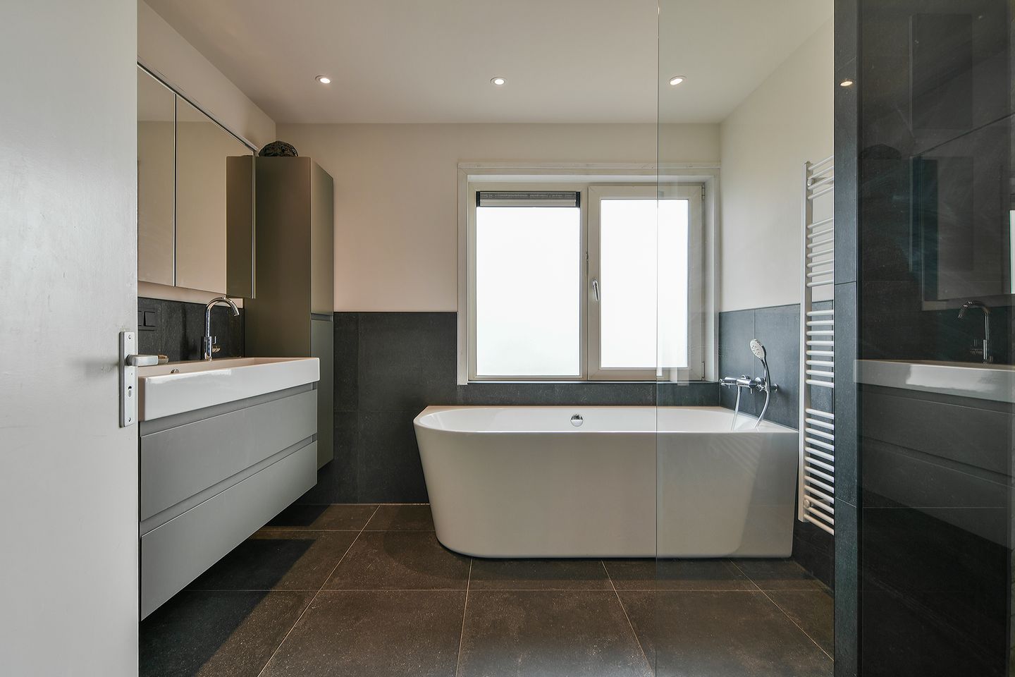 Photo 14 of Beinsdorpstraat 13
