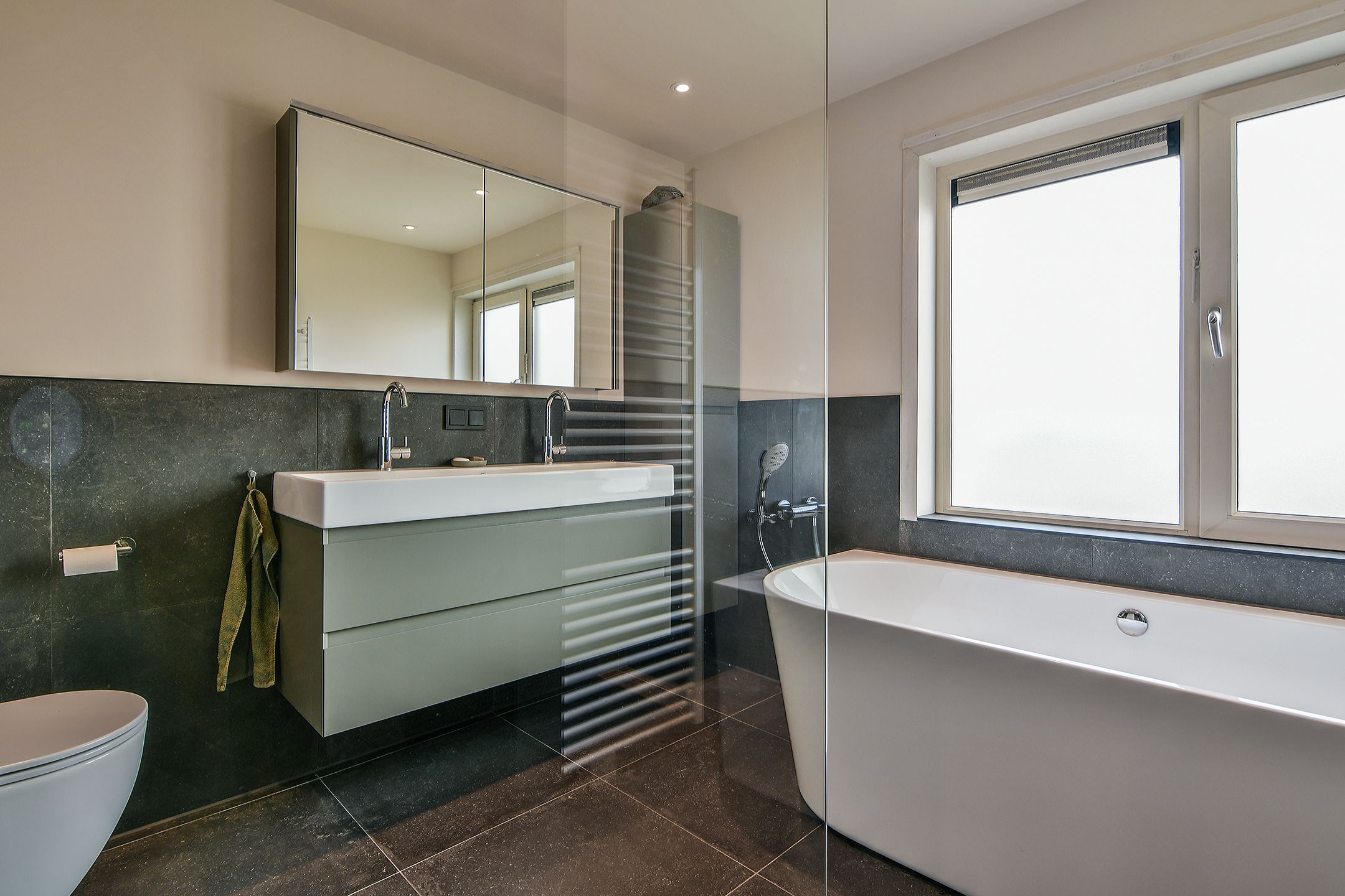 Photo 15 of Beinsdorpstraat 13