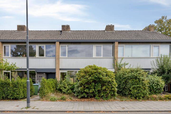 Tussenwoning te koop: Duurstedestraat 114, Breda