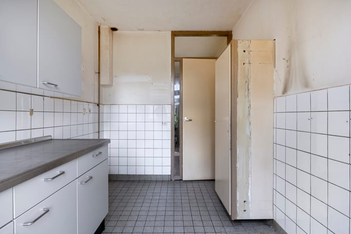 Tussenwoning te koop: Duurstedestraat 114, Breda