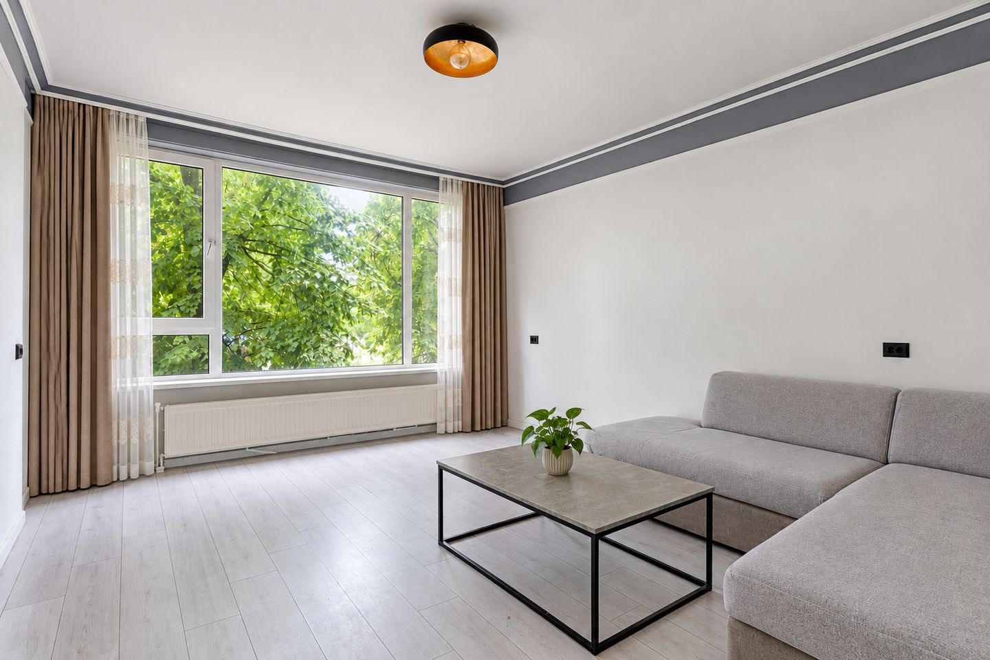 Foto van Lou Jansenplein 62-1