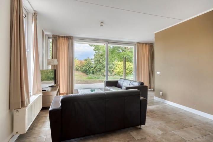 Vrijstaande woning te koop: Schutteheide 1-370, Heel