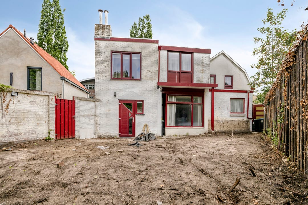Photo 2 of Vondellaan 7