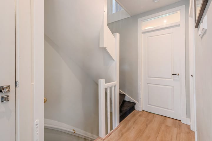 Tussenwoning te koop: Veursestraatweg 39, Leidschendam