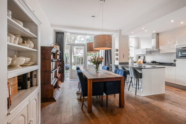 Tussenwoning te koop: Veursestraatweg 39, Leidschendam