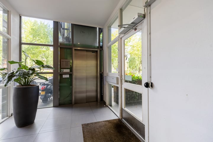Appartement te koop: Kempenlaan 36, Amsterdam