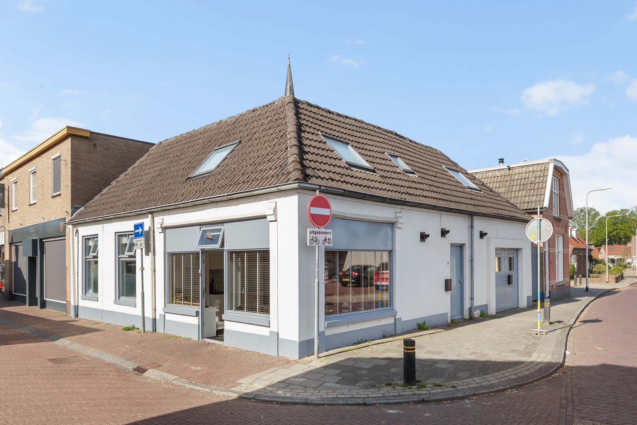 Stationsstraat 38