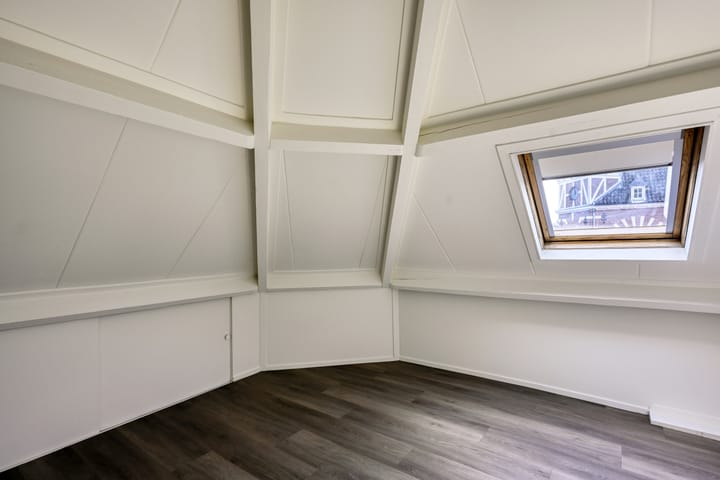 Foto 4 van Burgemeester Bloemersstraat 4-B