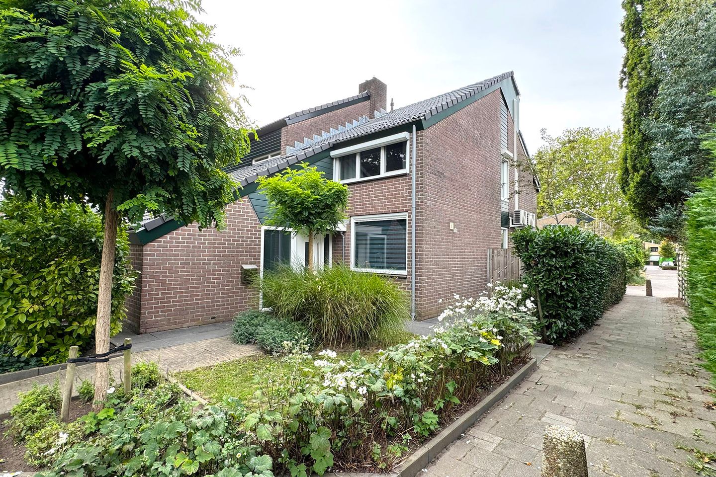 Foto 1 van De Meeren 27
