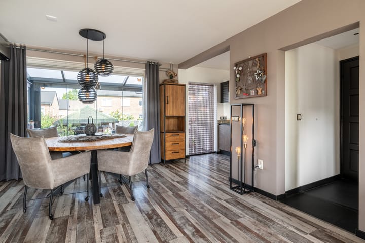 Tussenwoning te koop: Dr. Nolensstraat 39, Landgraaf