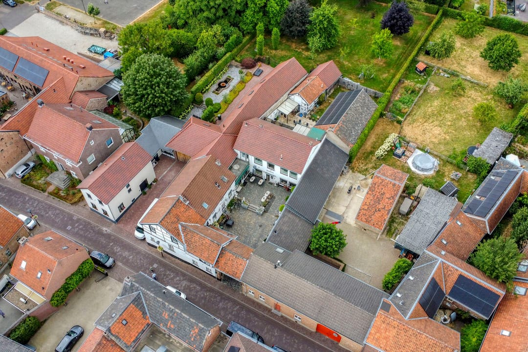 Photo 7 of Dorpstraat 10
