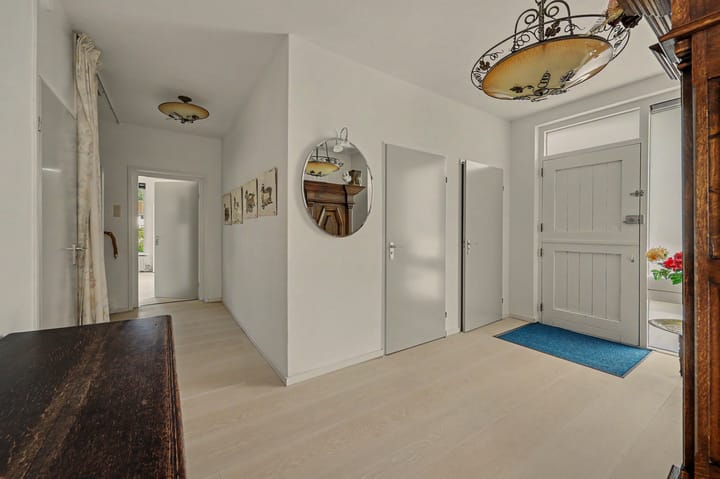 Vrijstaande woning te koop: Middelweg 36, Rockanje