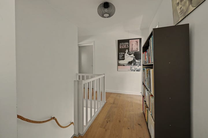 Vrijstaande woning te koop: Middelweg 36, Rockanje