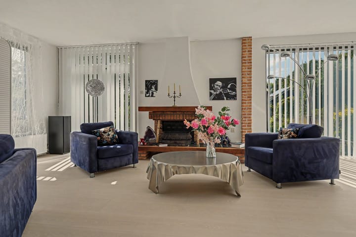 Vrijstaande woning te koop: Middelweg 36, Rockanje