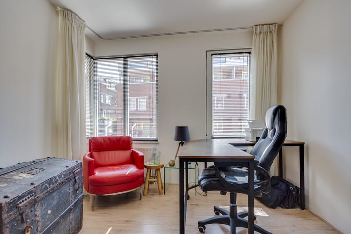 Tussenwoning te koop: Brinkweg 33, Hilversum