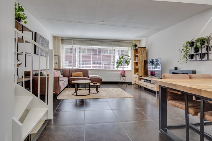 Tussenwoning te koop: Brinkweg 33, Hilversum