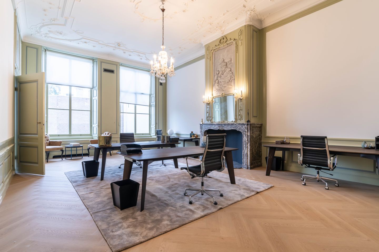 Bekijk foto 3 van Lange Voorhout 30-32