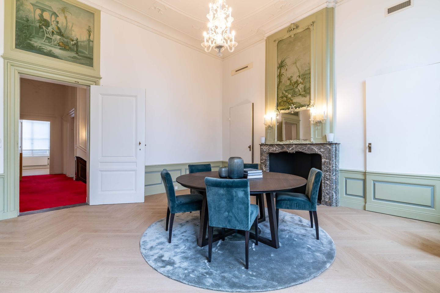 Bekijk foto 2 van Lange Voorhout 30-32