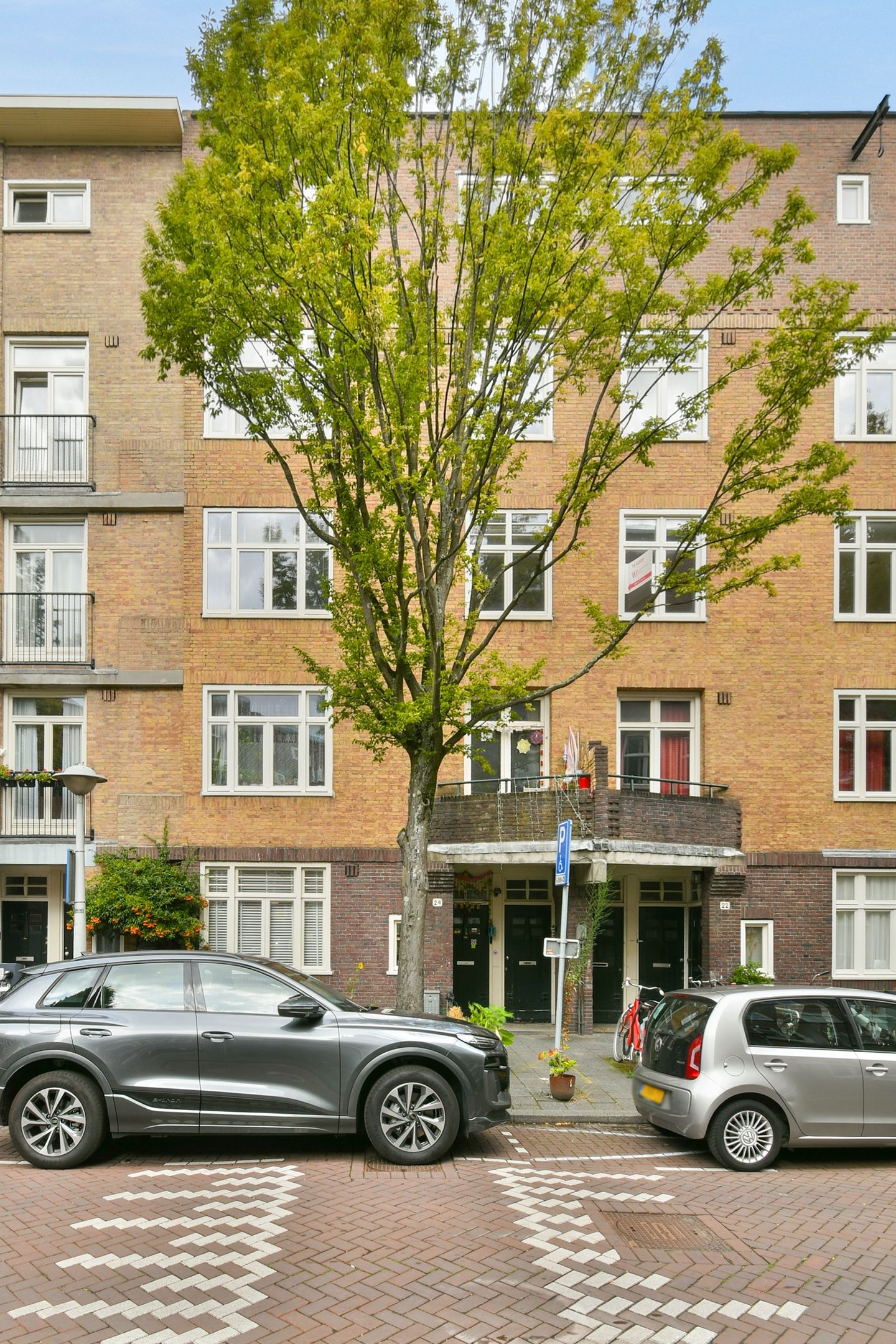 Foto 25 van Van Kinsbergenstraat 24-2