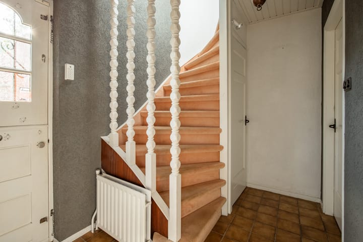 Hoekwoning te koop: Professor Schreinemakersstraat 36, Roermond