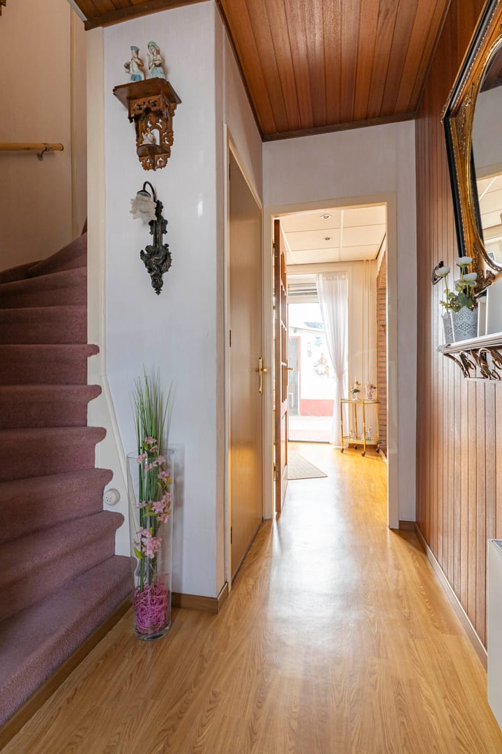 Tussenwoning te koop: Canisiusstraat 7, Kerkrade