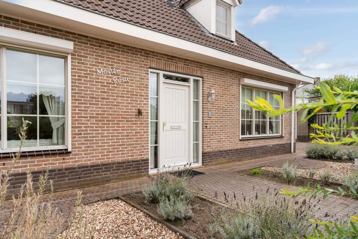 Vrijstaande woning te koop: Leekushofstraat 8, Weert