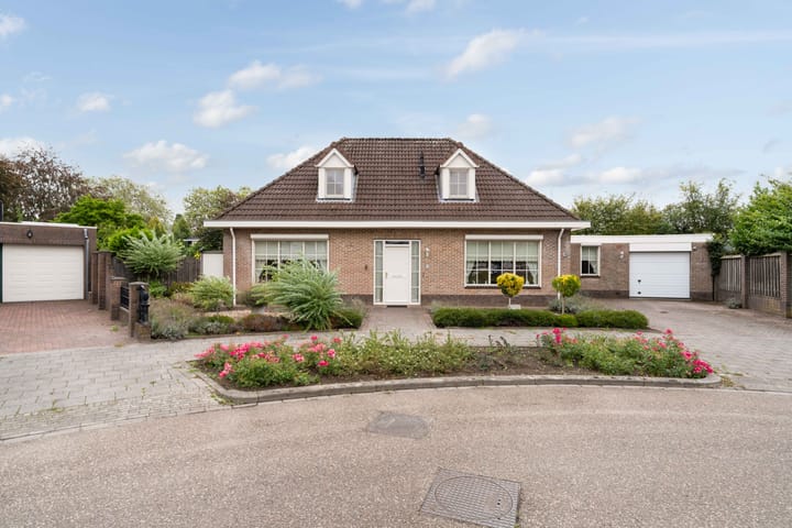 Vrijstaande woning te koop: Leekushofstraat 8, Weert
