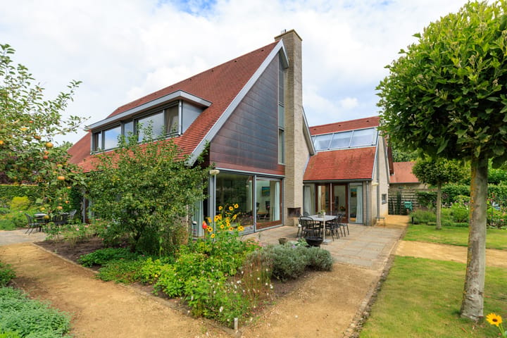 Vrijstaande woning te koop: Wolkenveld 27, Almere