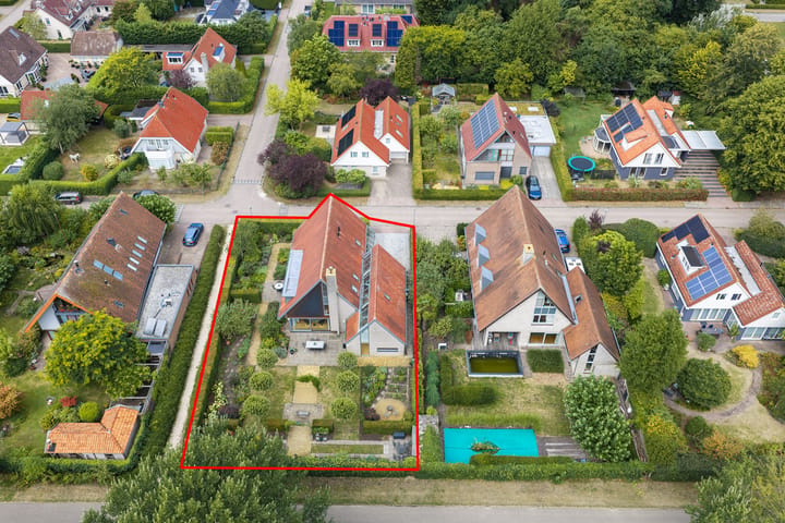 Vrijstaande woning te koop: Wolkenveld 27, Almere