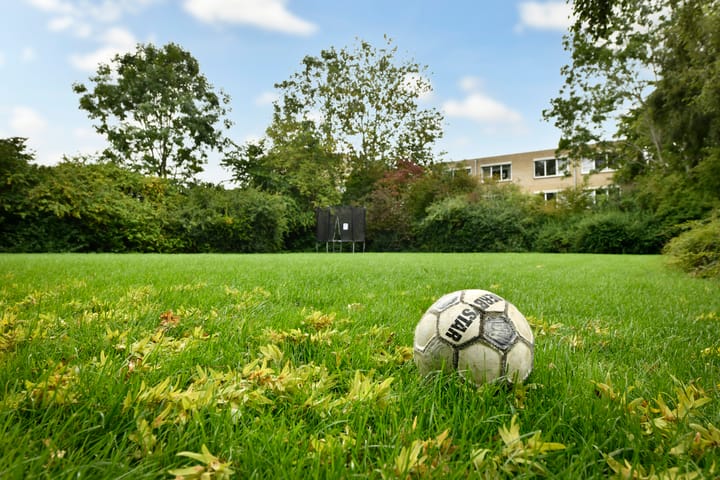 Hoekwoning te koop: Borssenburg 46, Amstelveen