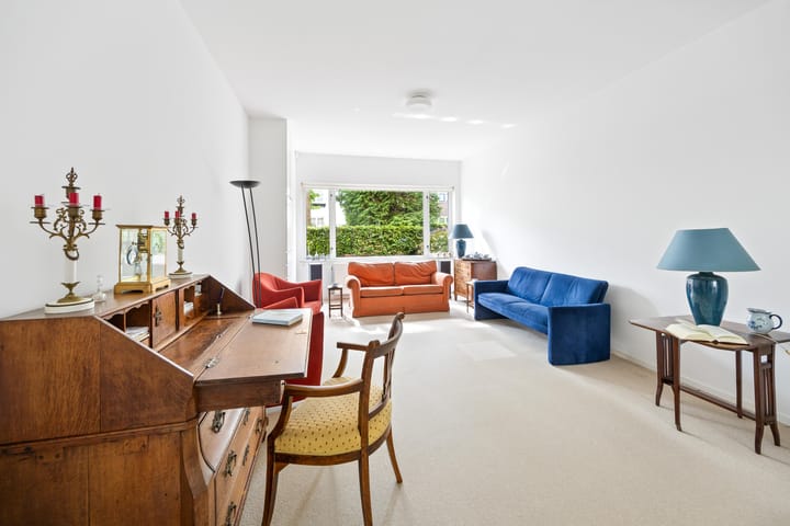 Tussenwoning te koop: Weverslaan 25, Voorburg
