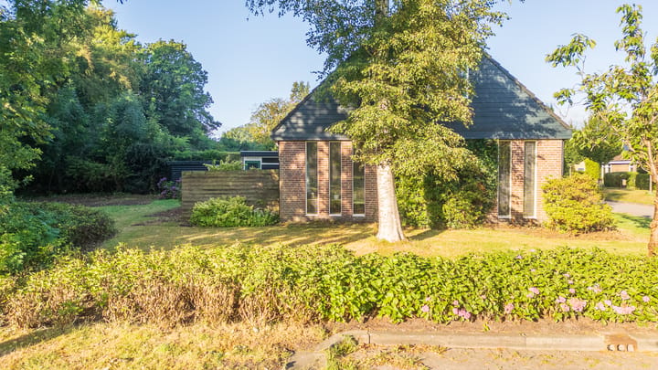 Vrijstaande woning te koop: Skierstins 12, Feanwâlden