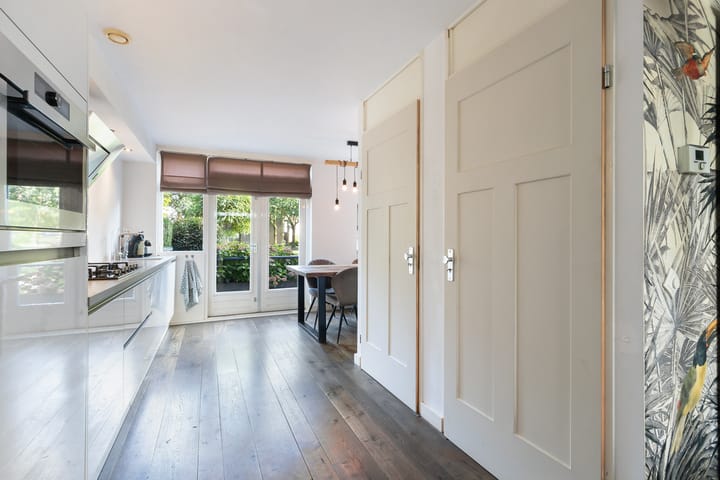 Tussenwoning te koop: Keizersmantel 18, Breda