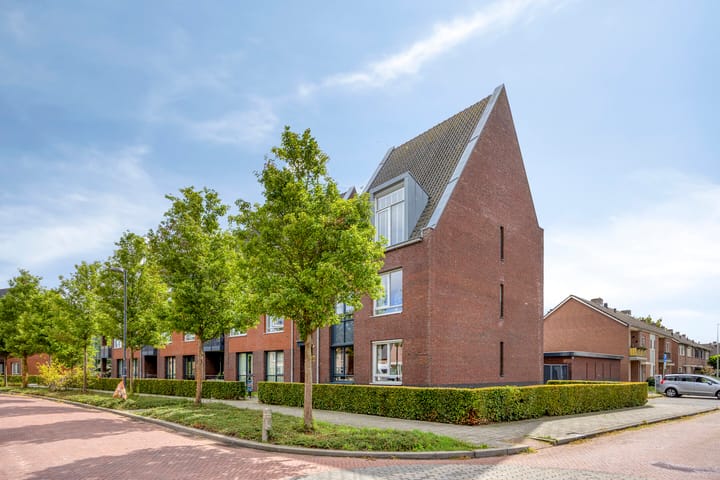 Appartement te koop: Wilhelminalaan 69, Brakel