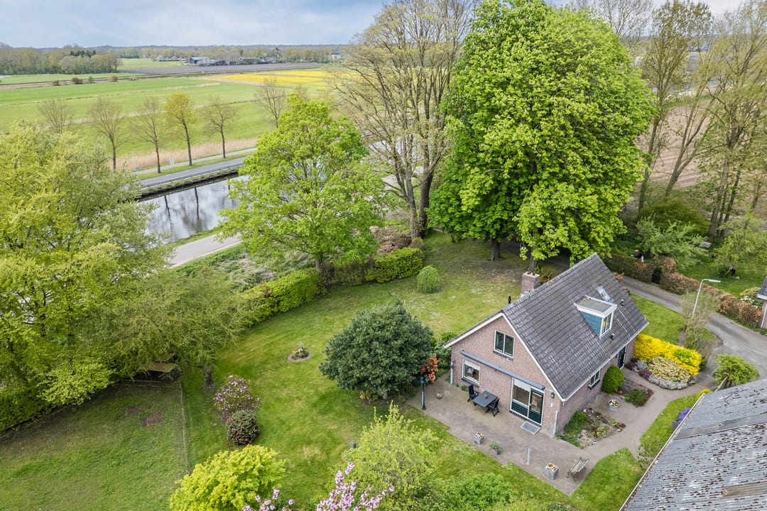 Photo 62 of Oosterweg 17