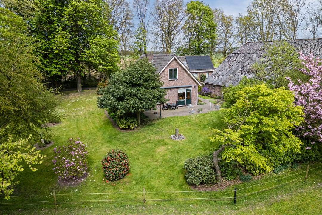 Photo 41 of Oosterweg 17