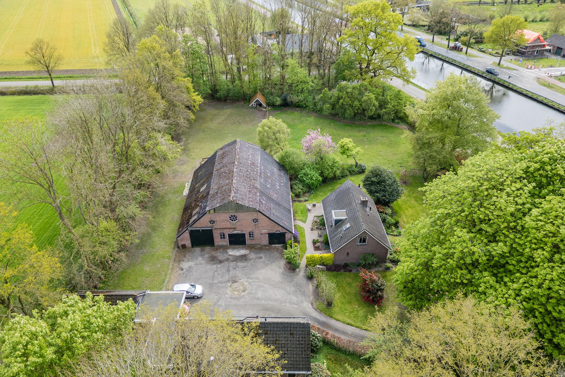 Photo 48 of Oosterweg 17