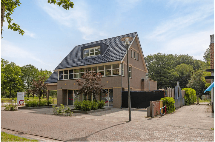 Foto 2 van Kerklaan 14